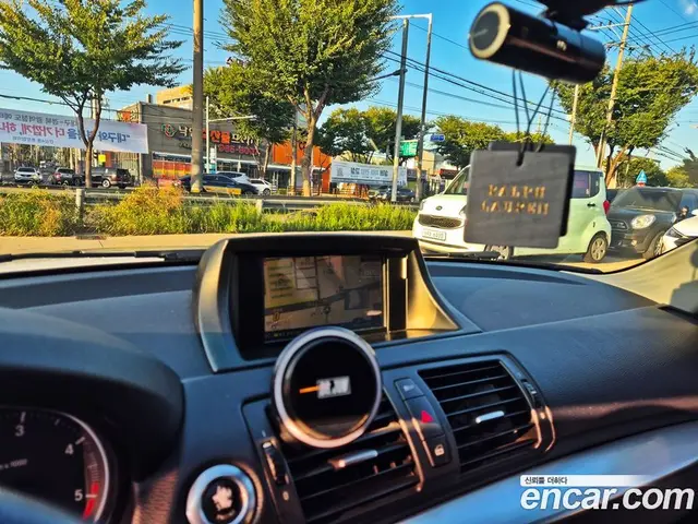 BMW 1 серия 2011 2.0 АКПП, миниатюра 12