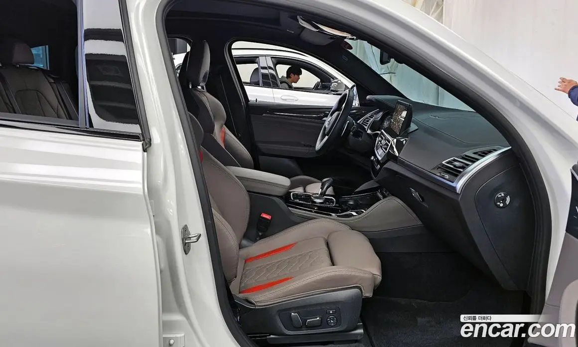 BMW X4M 2025 3.0 АКПП, фото 11