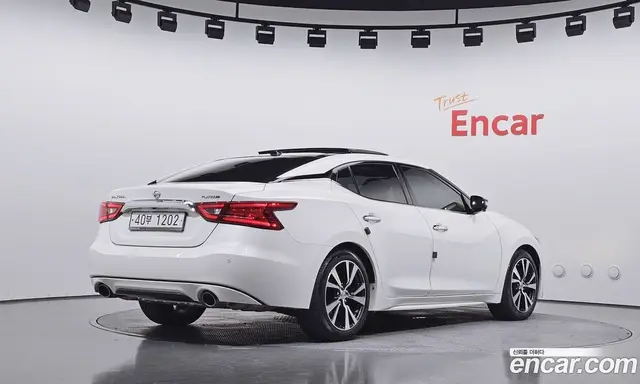 Nissan Maxima, 2017, 110 540 км