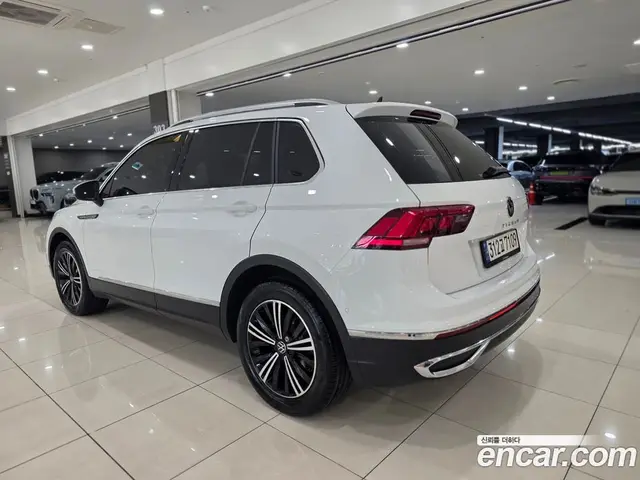 Volkswagen Tiguan 2022 2.0 АКПП, миниатюра 4