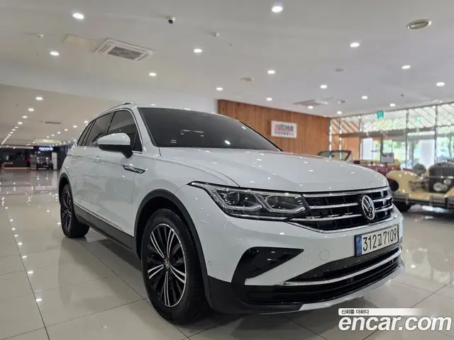 Volkswagen Tiguan 2022 2.0 АКПП, миниатюра 8