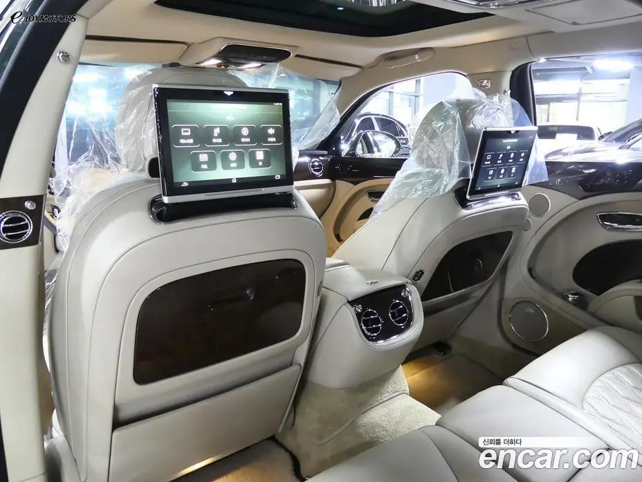 Bentley Mulsanne 2018 6.8 АКПП, фото 13