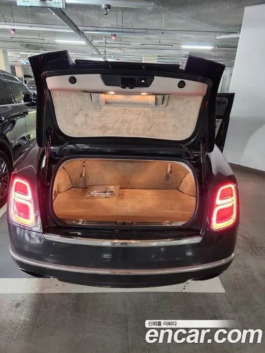 Bentley Mulsanne 2018 6.8 АКПП, миниатюра 3