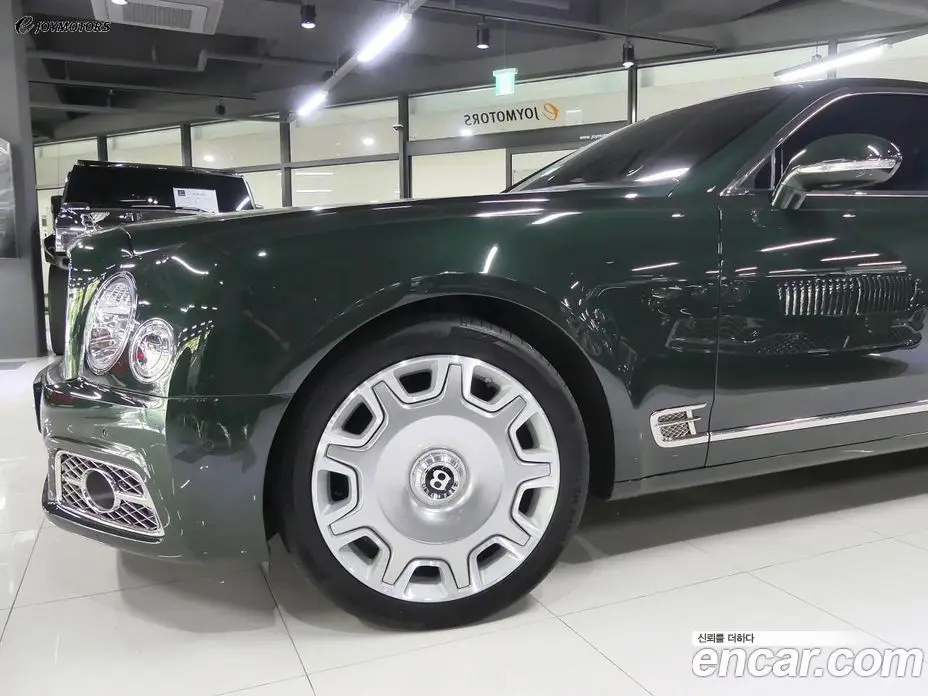 Bentley Mulsanne 2018 6.8 АКПП, фото 4