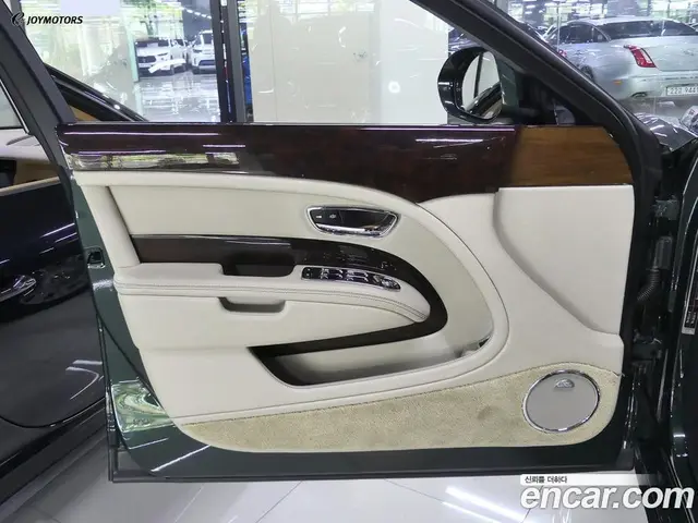 Bentley Mulsanne 2018 6.8 АКПП, миниатюра 7