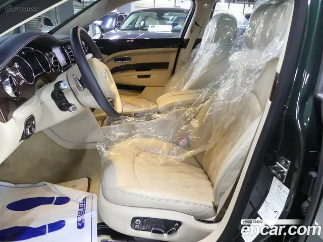 Bentley Mulsanne 2018 6.8 АКПП, миниатюра 8