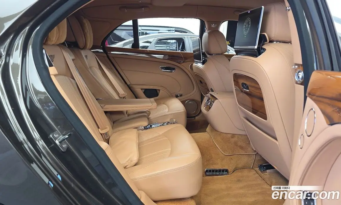 Bentley Mulsanne 2018 6.8 АКПП, фото 12 Bentley Mulsanne 2018 6.8 АКПП, фото 12
