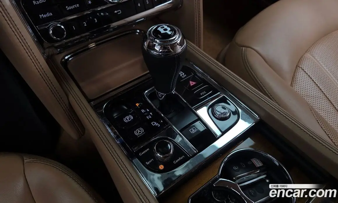 Bentley Mulsanne 2018 6.8 АКПП, фото 9 Bentley Mulsanne 2018 6.8 АКПП, фото 9