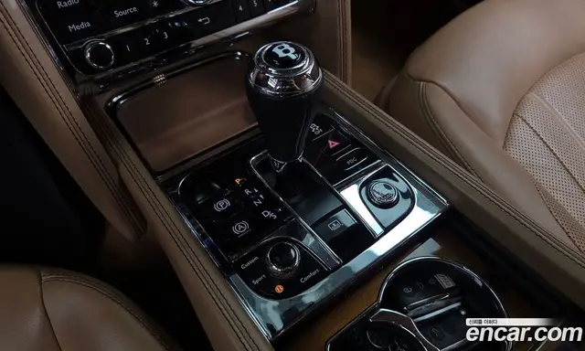 Bentley Mulsanne 2018 6.8 АКПП, миниатюра 9 Bentley Mulsanne 2018 6.8 АКПП, миниатюра 9