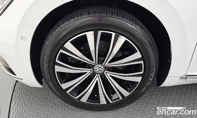 Volkswagen Arteon 2019 2.0 АКПП, миниатюра 5 Volkswagen Arteon 2019 2.0 АКПП, миниатюра 5