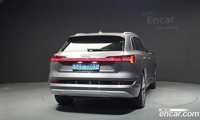Audi e-tron 2021 0.2 АКПП, миниатюра 4