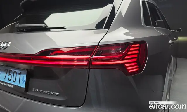 Audi e-tron 2021 0.2 АКПП, миниатюра 9