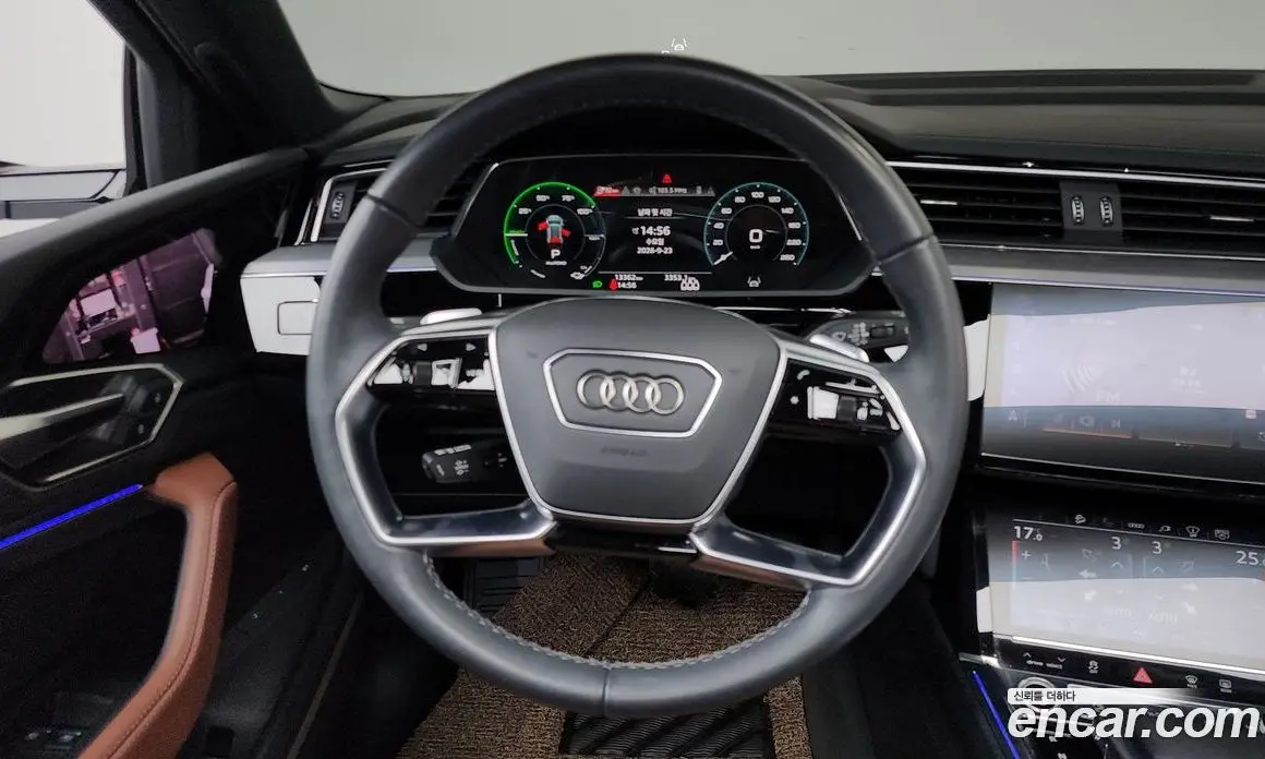 Audi Q8 e-tron 2024 0.3 АКПП, фото 19