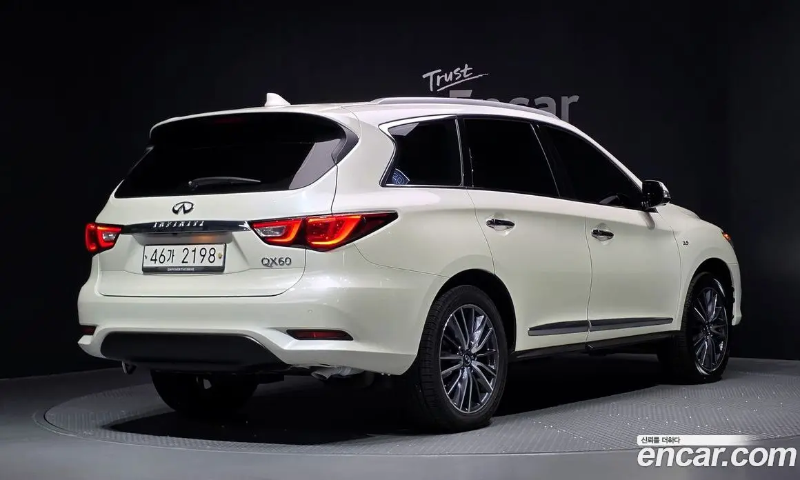 Infiniti QX60 2017 3.5 АКПП, фото 2 Infiniti QX60 2017 3.5 АКПП, фото 2