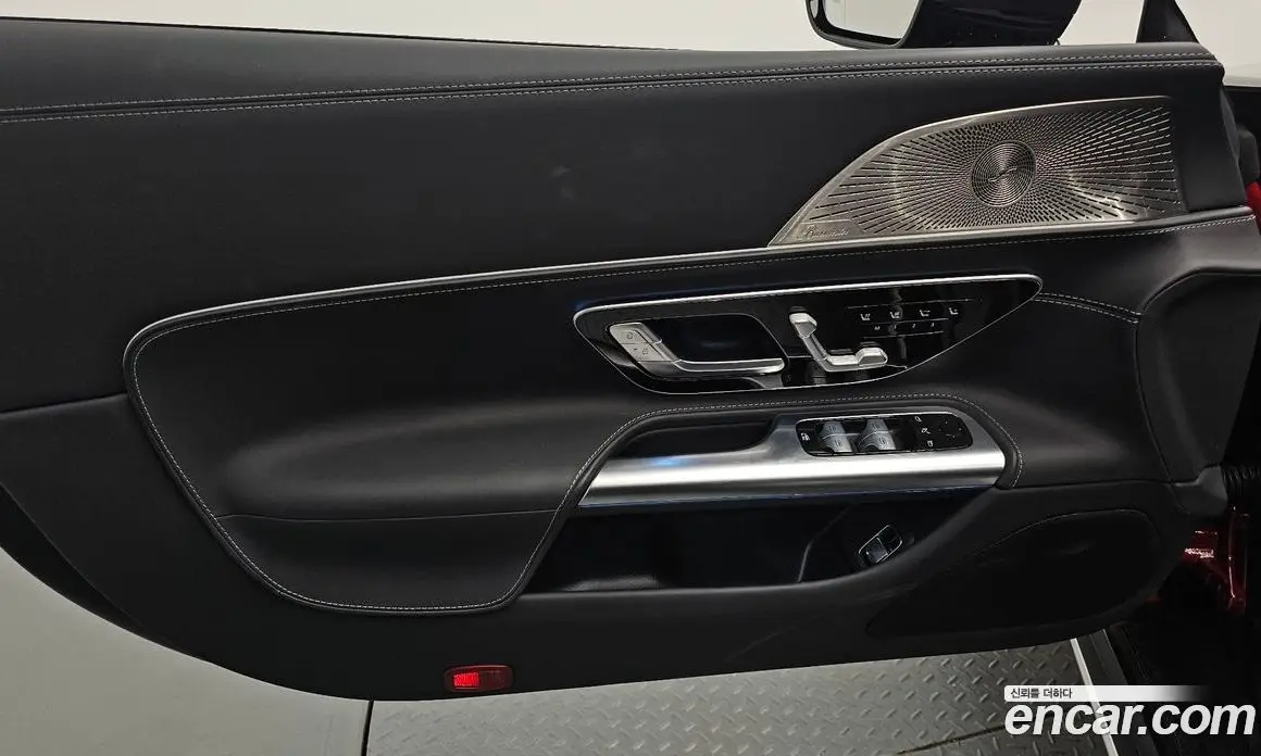 Mercedes-Benz SL-Class 2023 4.0 АКПП, фото 14