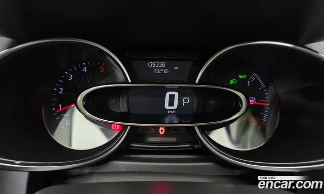 Renault (Samsung) Clio 2019 1.5 АКПП, миниатюра 8