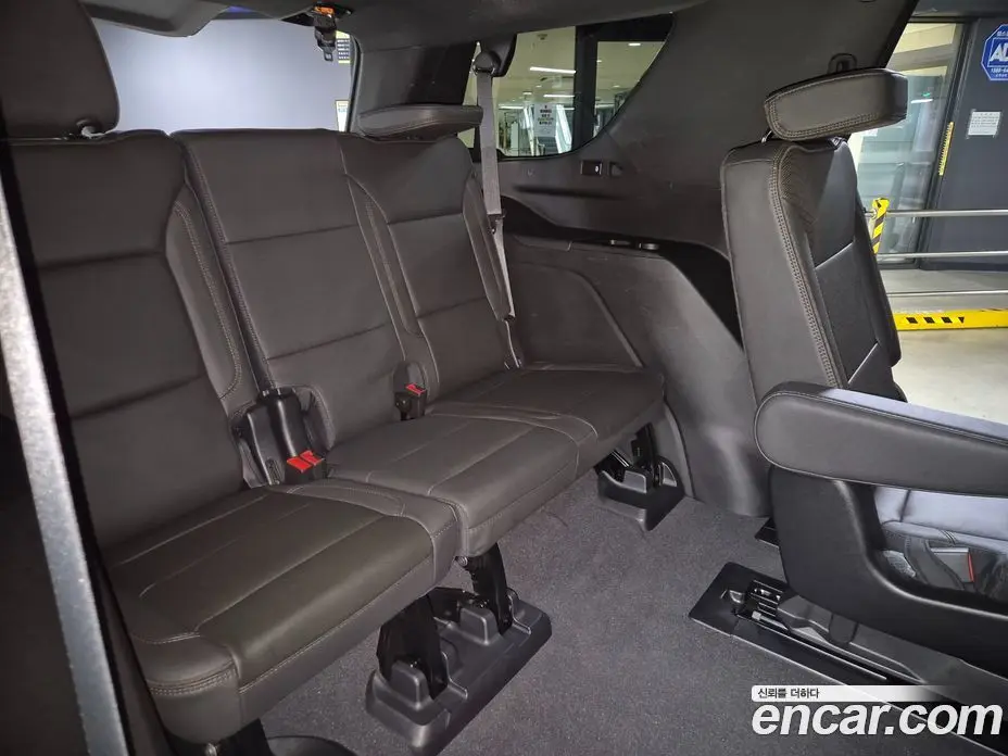 Chevrolet Tahoe 2023 6.2 АКПП, фото 11