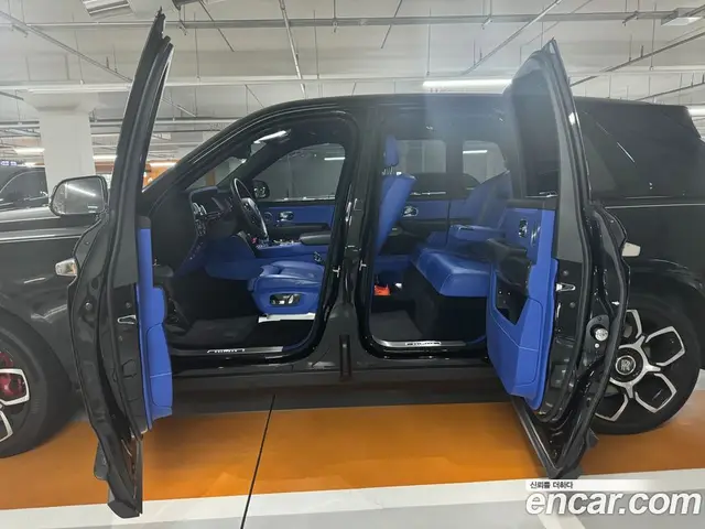 Rolls-Royce Cullinan 2020 6.7 АКПП, миниатюра 3