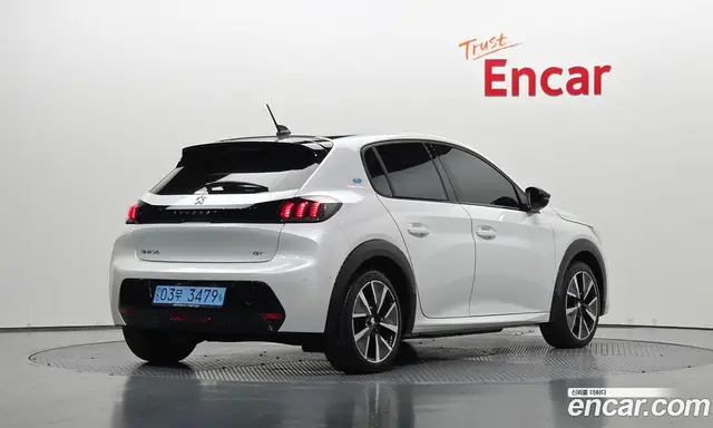 Peugeot 208 2021 0.1 АКПП, миниатюра 2