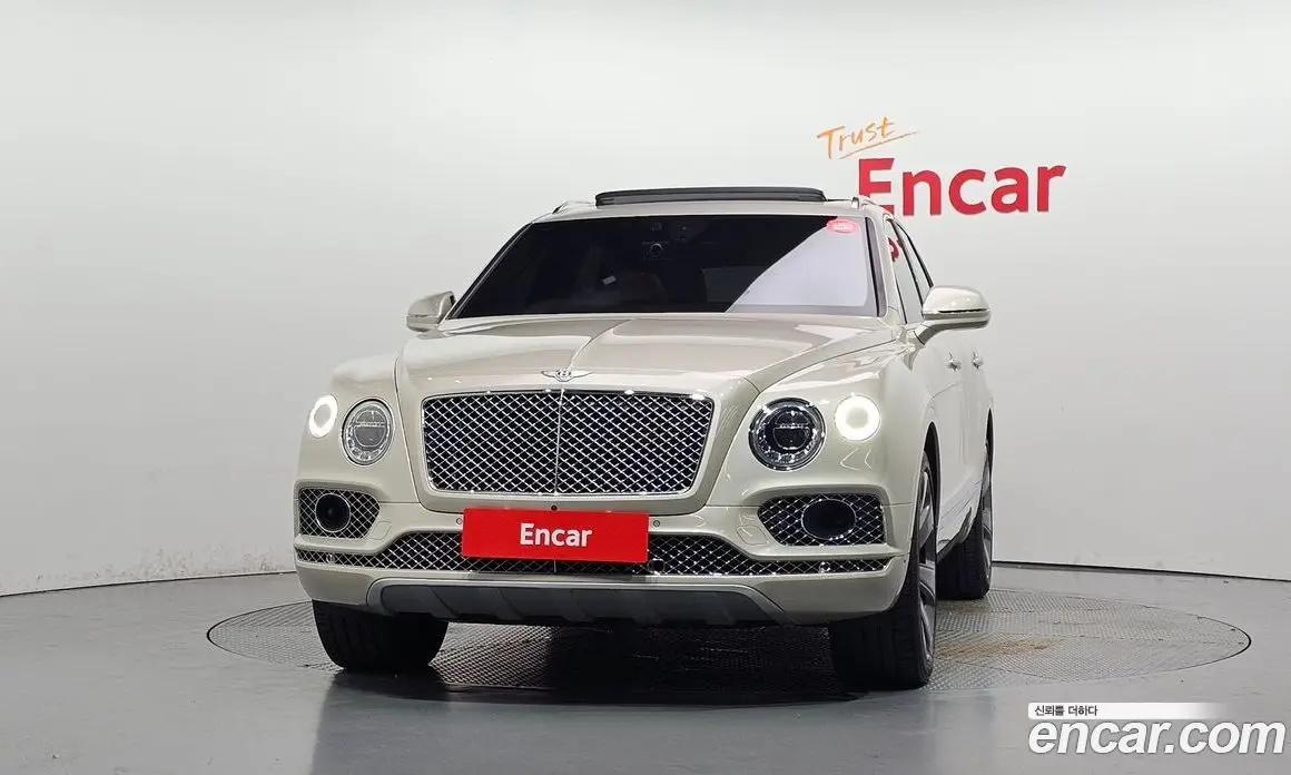 Bentley Bentayga 2018 6.0 АКПП, фото 3 Bentley Bentayga 2018 6.0 АКПП, фото 3
