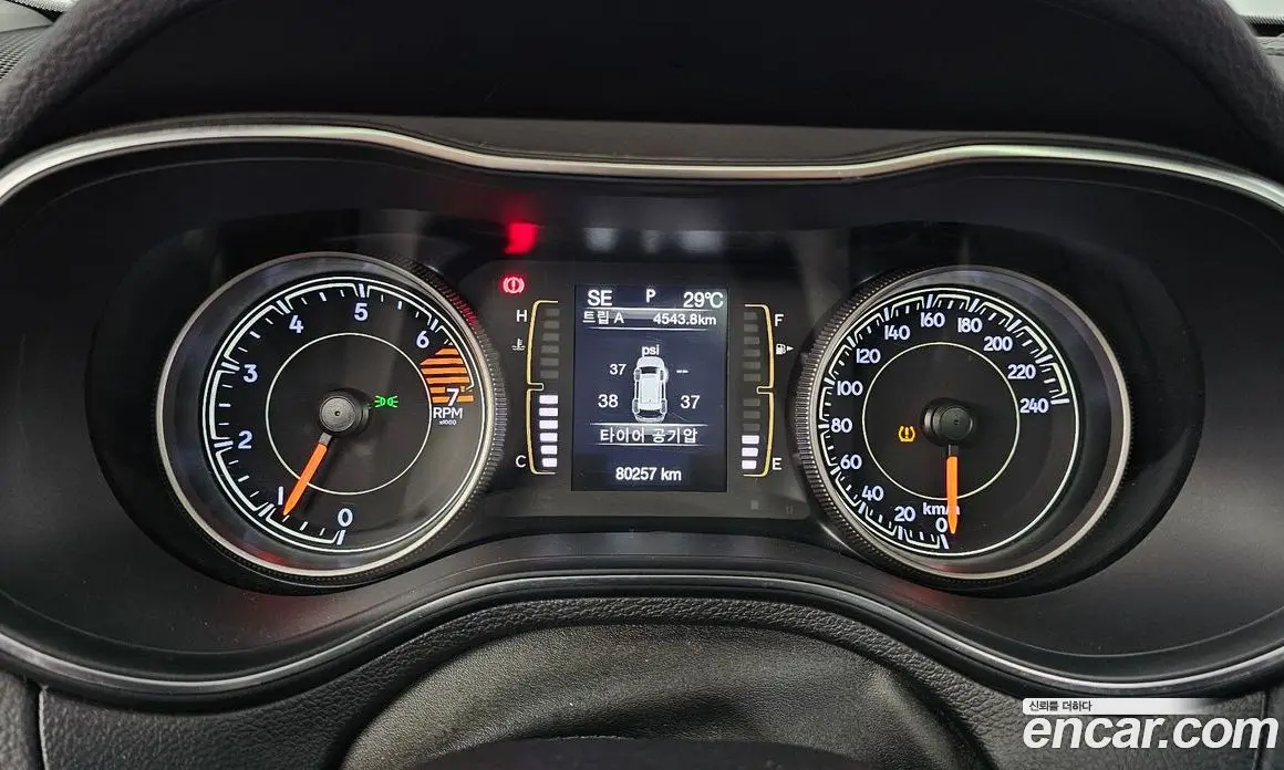 Jeep Cherokee 2019 2.4 АКПП, фото 11