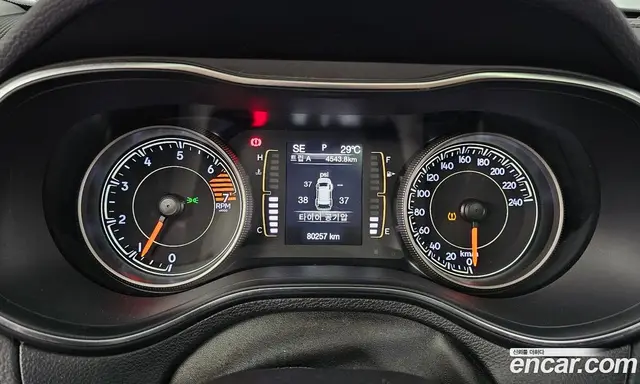 Jeep Cherokee 2019 2.4 АКПП, миниатюра 11
