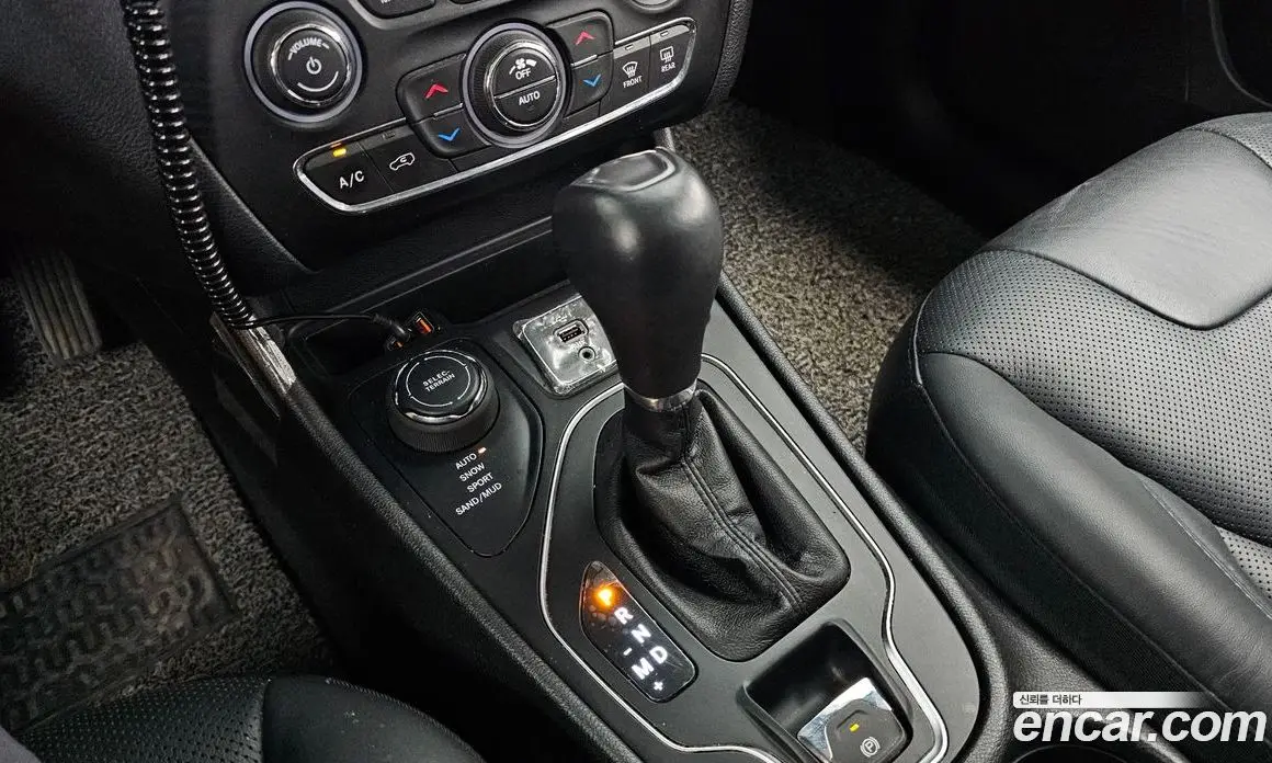 Jeep Cherokee 2019 2.4 АКПП, фото 12