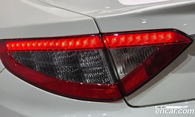 Maserati GranTurismo 2019 4.7 АКПП, миниатюра 9 Maserati GranTurismo 2019 4.7 АКПП, миниатюра 9