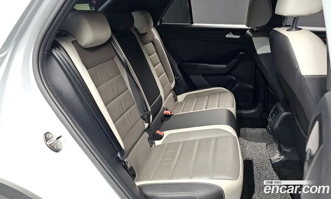 Volkswagen T-Roc 2021 2.0 АКПП, фото 12