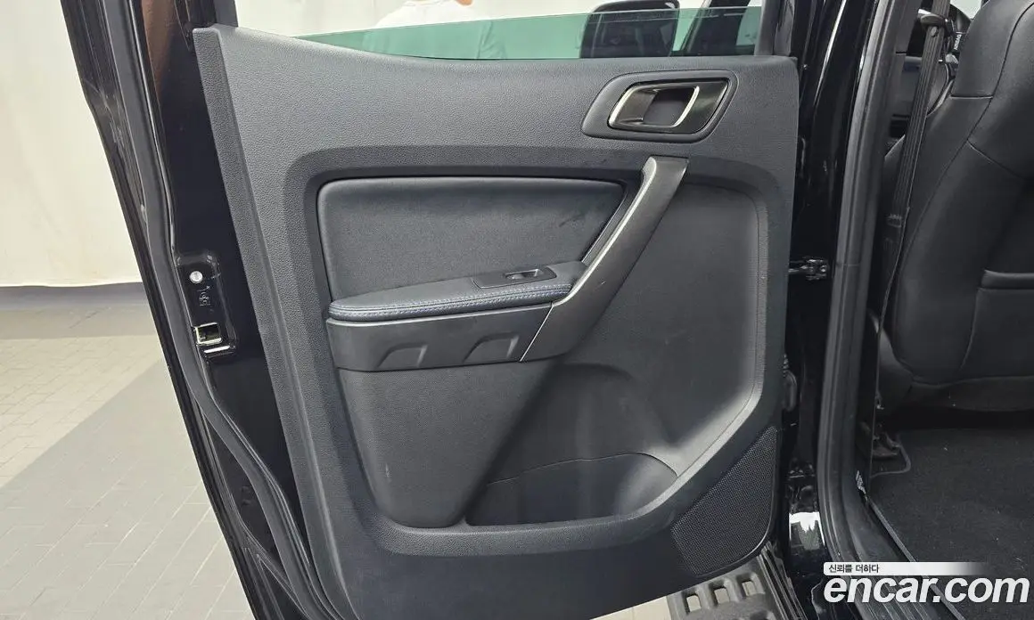 Ford Ranger 2022 2.0 АКПП, фото 15