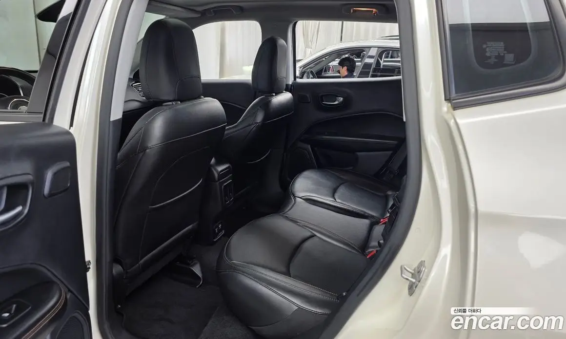 Jeep Compass 2019 2.4 АКПП, фото 16