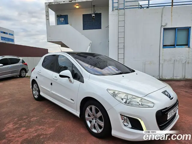 Peugeot 308 2013 1.6 АКПП, миниатюра 2