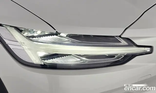 Volvo V60 2023 2.0 АКПП, миниатюра 8