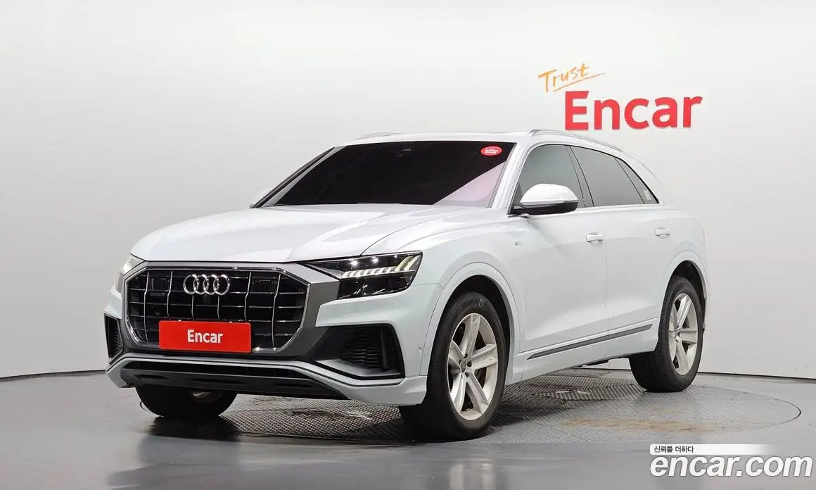 Audi Q8 2021 3.0 АКПП, фото 1 Audi Q8 2021 3.0 АКПП, фото 1