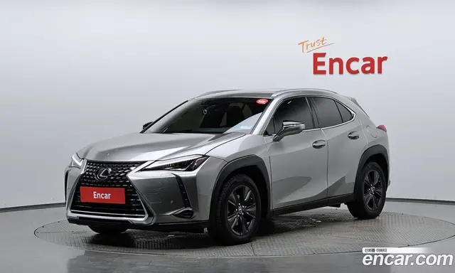 Lexus UX, 2019, 97 517 км