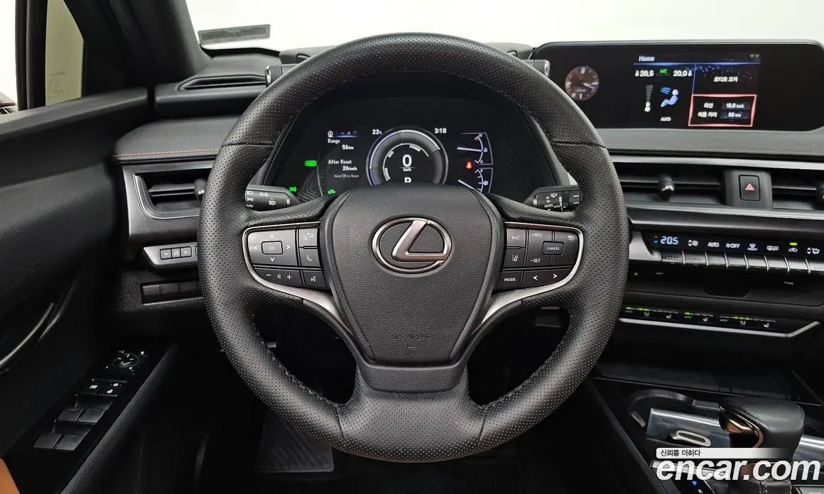 Lexus UX 2019 2.0 АКПП, фото 19 Lexus UX 2019 2.0 АКПП, фото 19