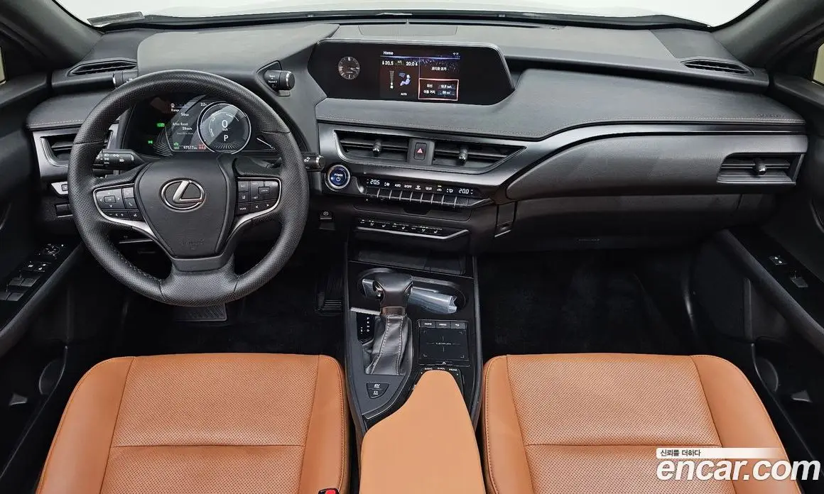 Lexus UX 2019 2.0 АКПП, фото 10