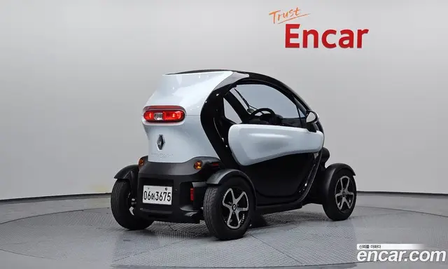 Renault (Samsung) Twizy 2017 0.1 АКПП, миниатюра 2