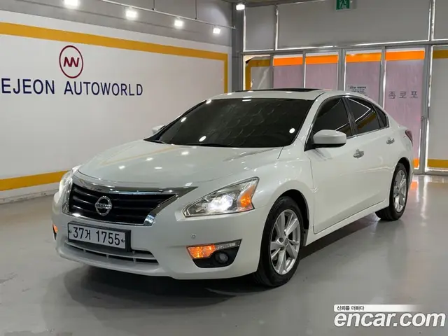 Nissan Altima, 2013, 130 087 км
