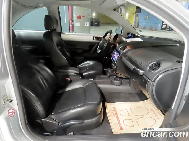 Volkswagen Beetle 2006 2.0 АКПП, миниатюра 9