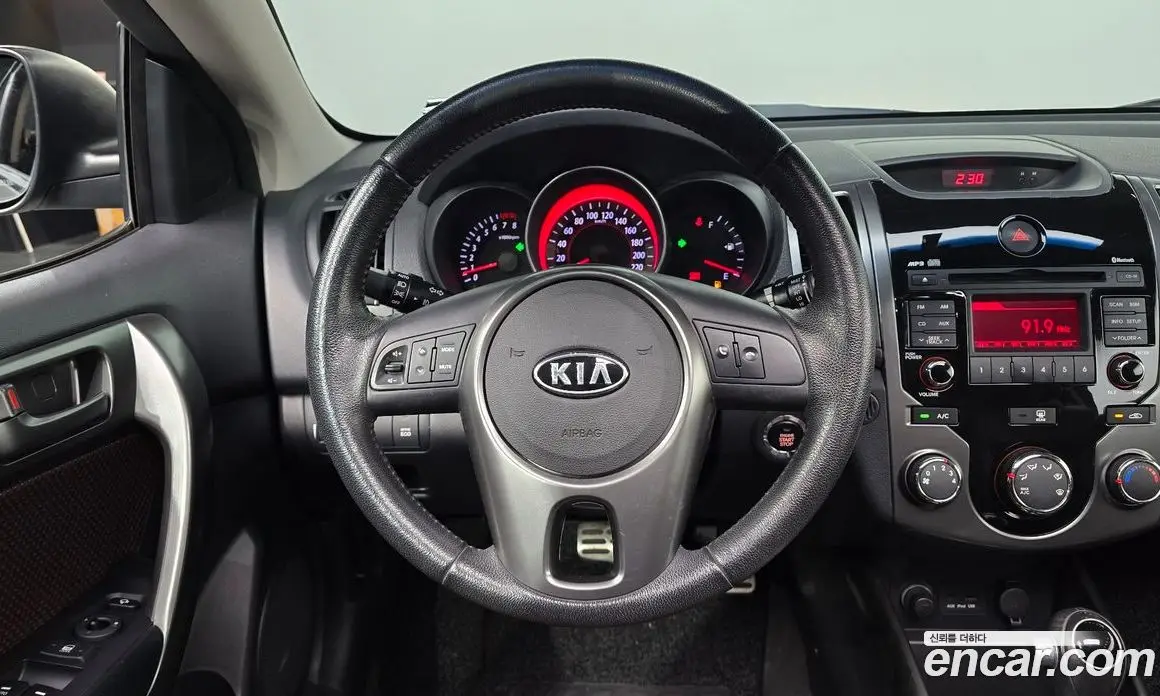 Kia Porte 2010 1.6 АКПП, фото 18