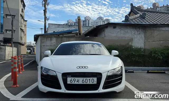 Audi R8 2008 4.2 АКПП, миниатюра 3