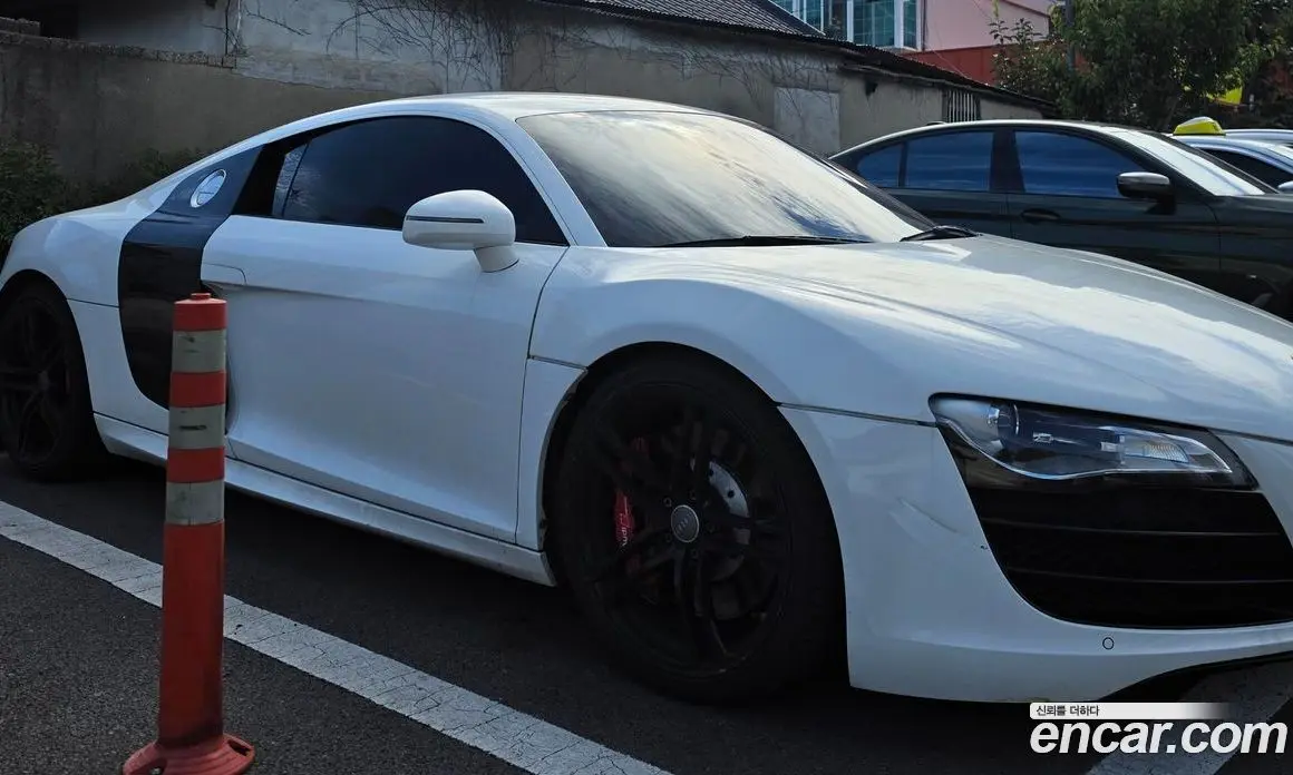 Audi R8 2008 4.2 АКПП, фото 4