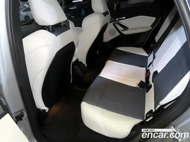 BMW iX1 2025 3.0 АКПП, миниатюра 7