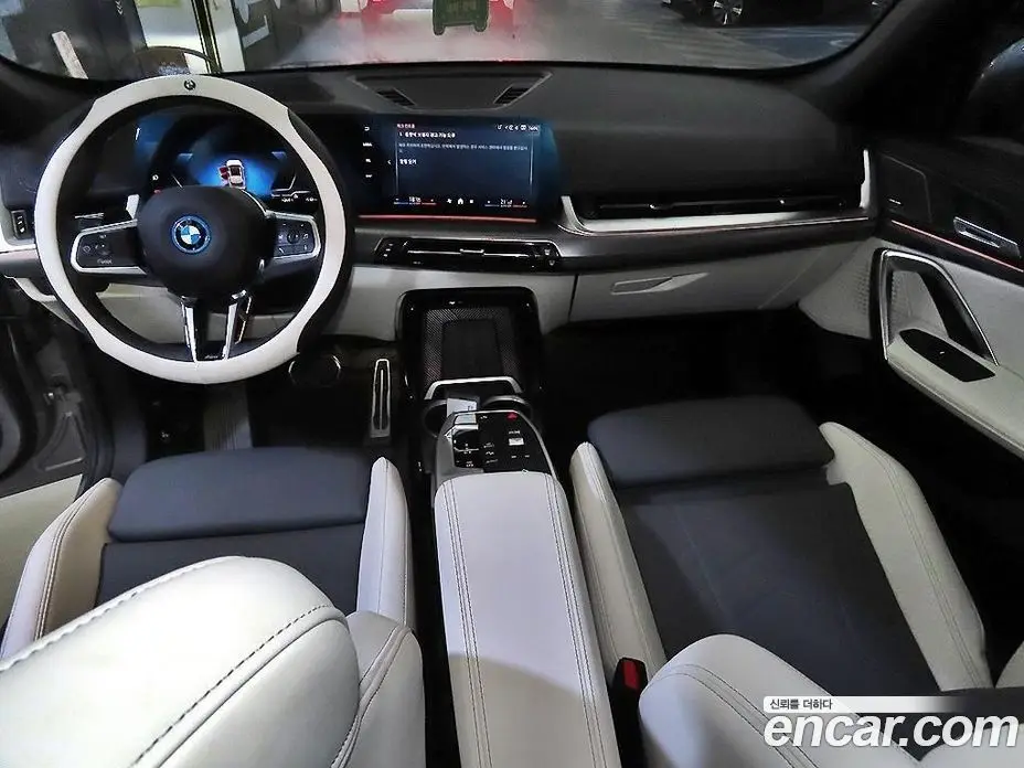 BMW iX1 2025 3.0 АКПП, фото 10