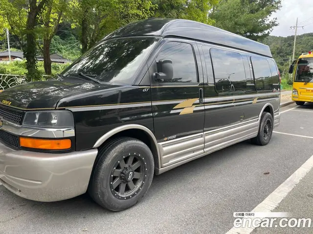 Chevrolet Express Van, 2005, 74 000 км