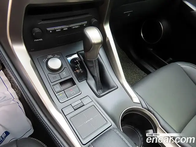 Lexus NX 2016 2.0 АКПП, миниатюра 10