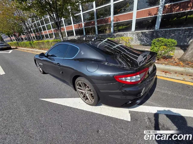 Maserati GranTurismo 2018 4.7 АКПП, миниатюра 5