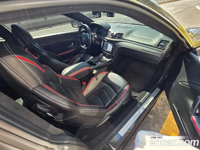 Maserati GranTurismo 2018 4.7 АКПП, миниатюра 6