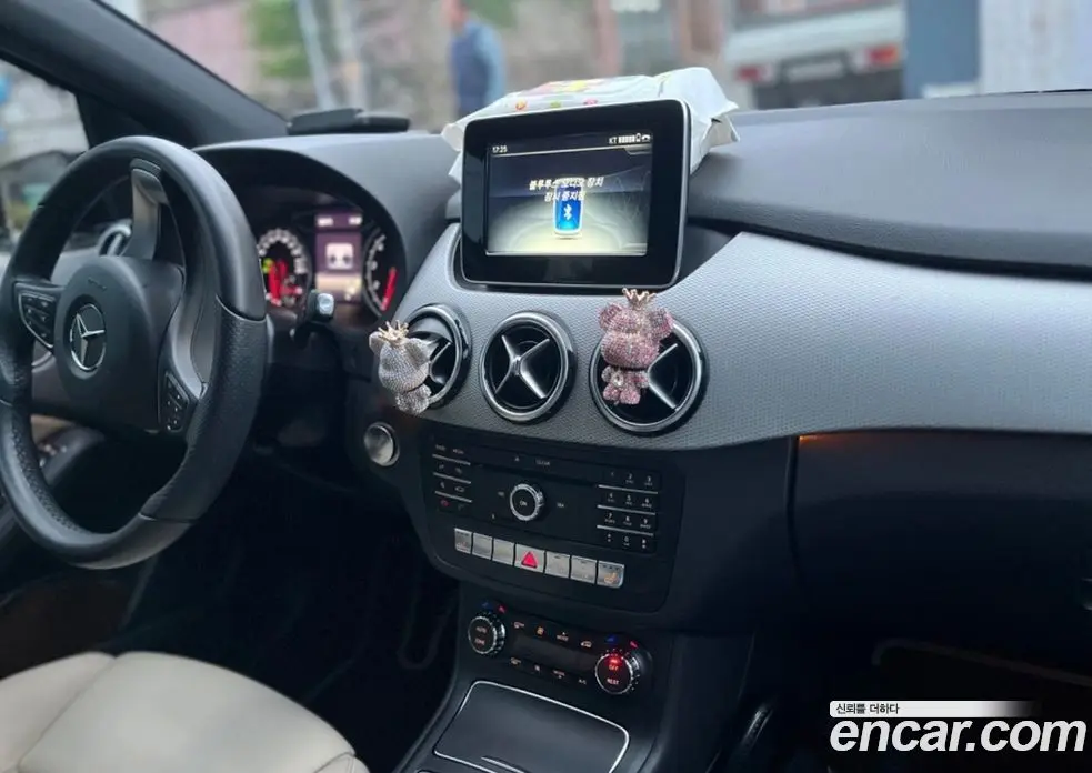 Mercedes-Benz B-Class 2018 2.0 АКПП, фото 9